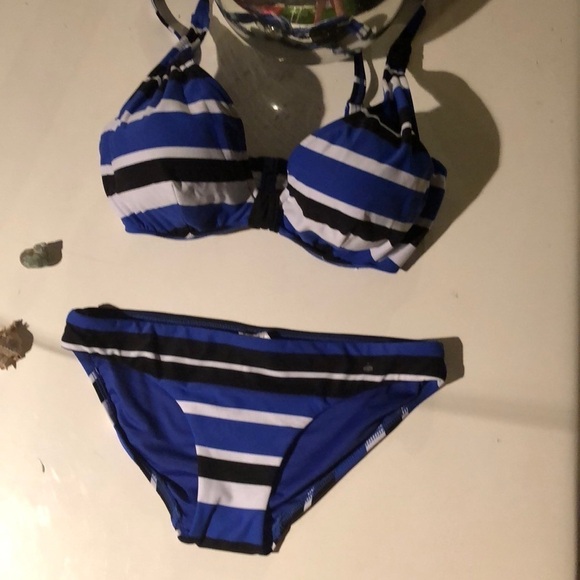 Seafolly Bikini nwot size 4 - Picture 1 of 6